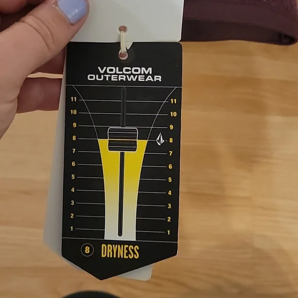 Volcom winter jacket - Picture 7 of 10